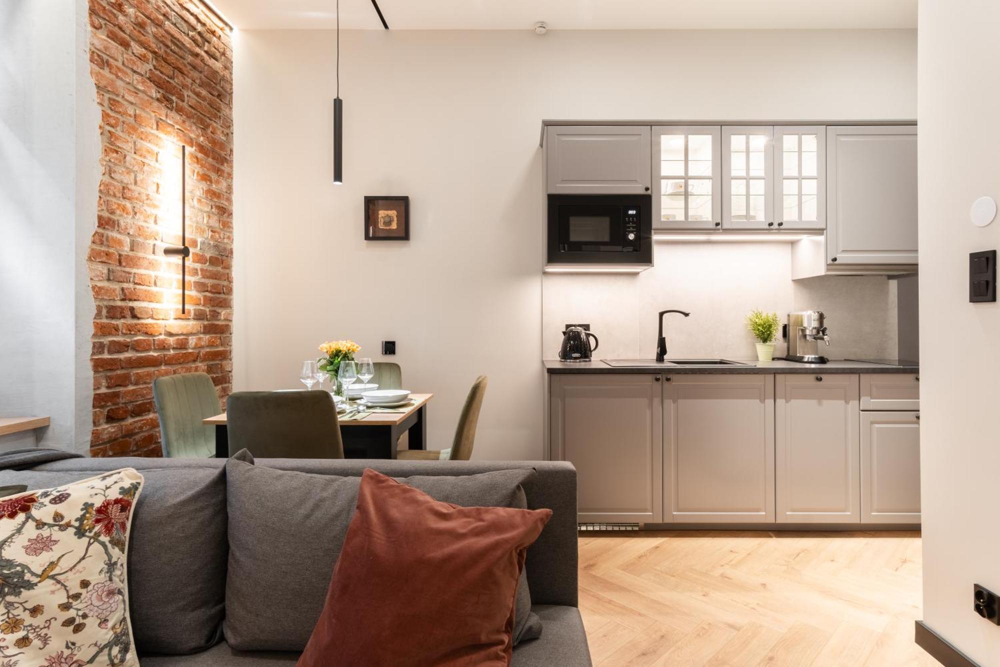 Charm & Comfort Renovated Gem In Old Town Sarego B Cracovia